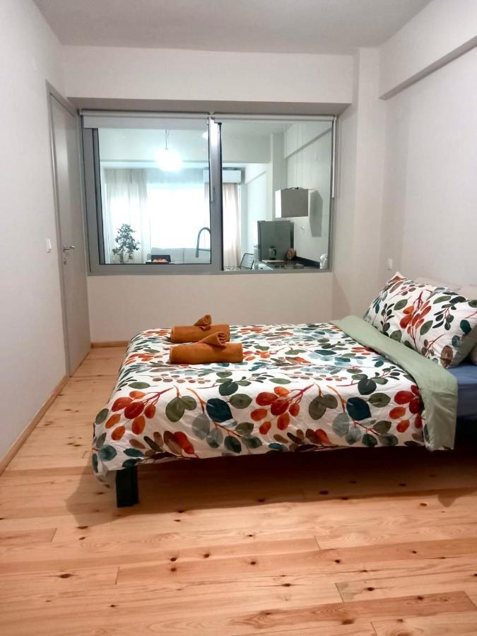 Specious Flat In Thessaloniki Exterior photo