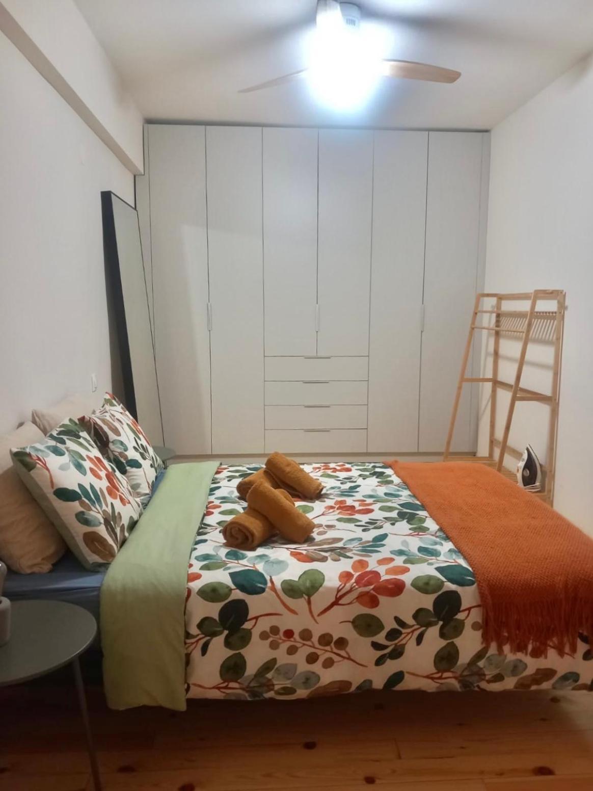 Specious Flat In Thessaloniki Exterior photo